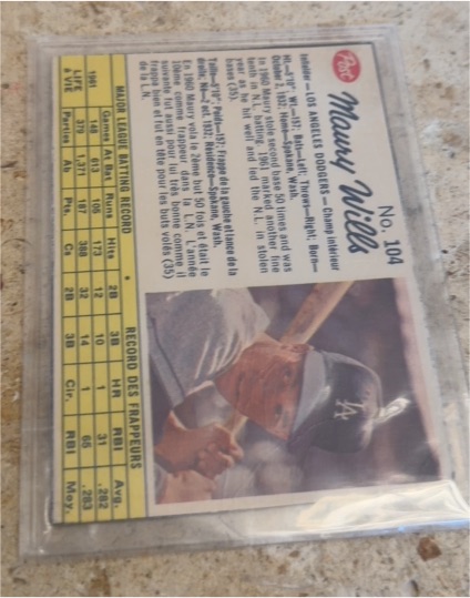 1962 Post Cereal #104 Maury Wills — front