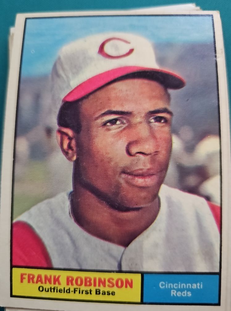 1961 Topps #360 Frank Robinson — front