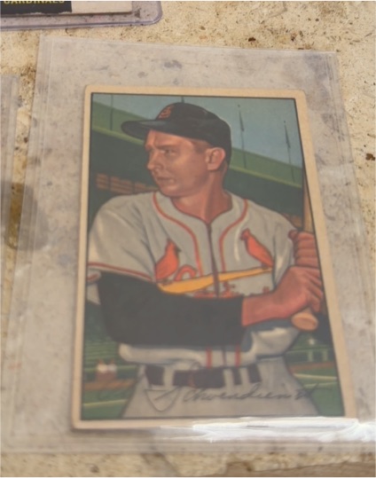1952 Bowman #30 Red Schoendienst — front