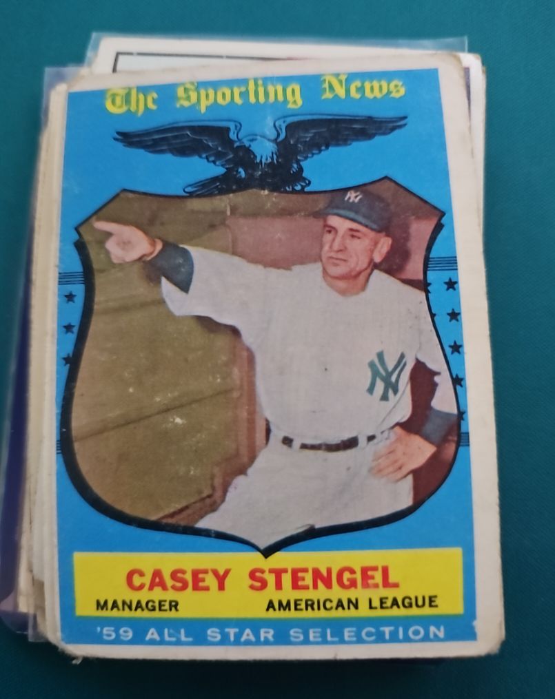 1959 Topps #552 Casey Stengel — front