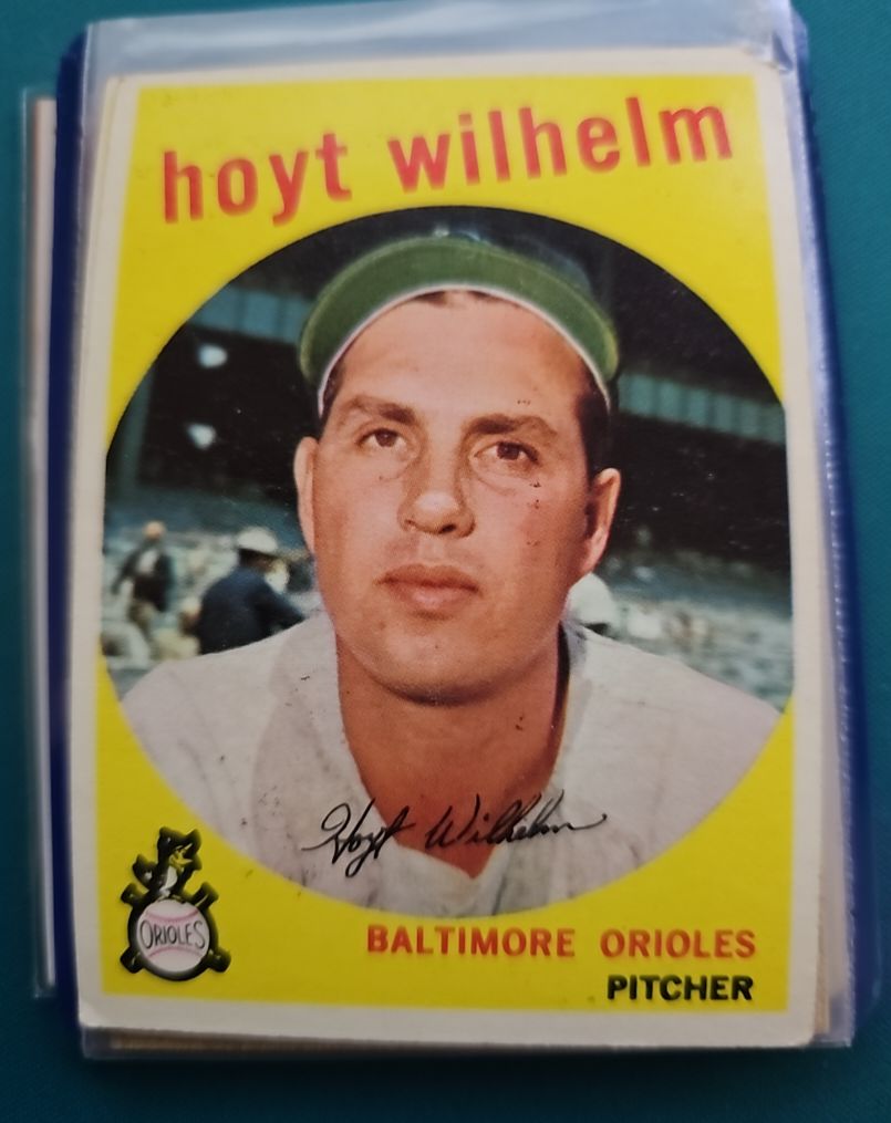 1959 Topps #349 Hoyt Wilhelm — front