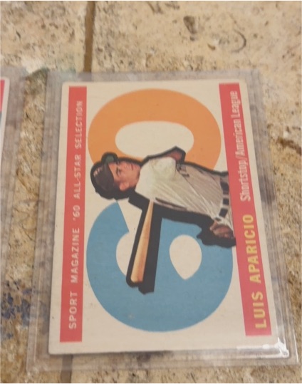 1960 Topps #559 Luis Aparicio — front