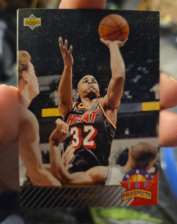 1992-93 Upper Deck #469 Harold Miner Rookie — front
