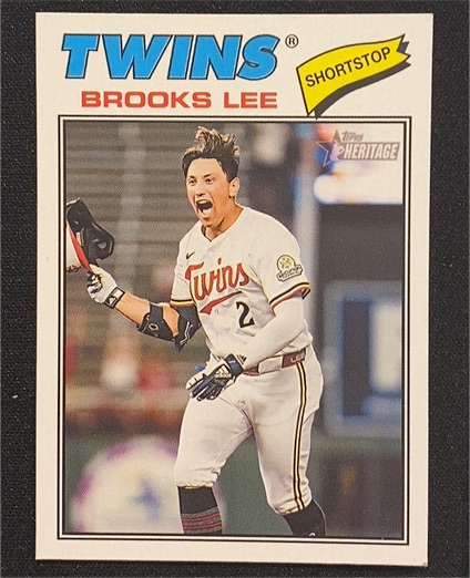 2026 Topps Heritage #60 Brooks Lee — front