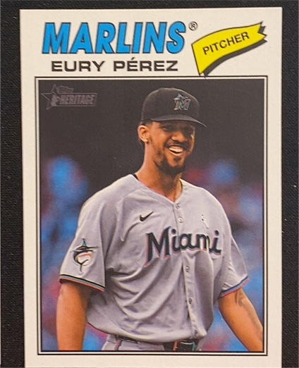 2026 Topps Heritage #18 Eury Pérez — front