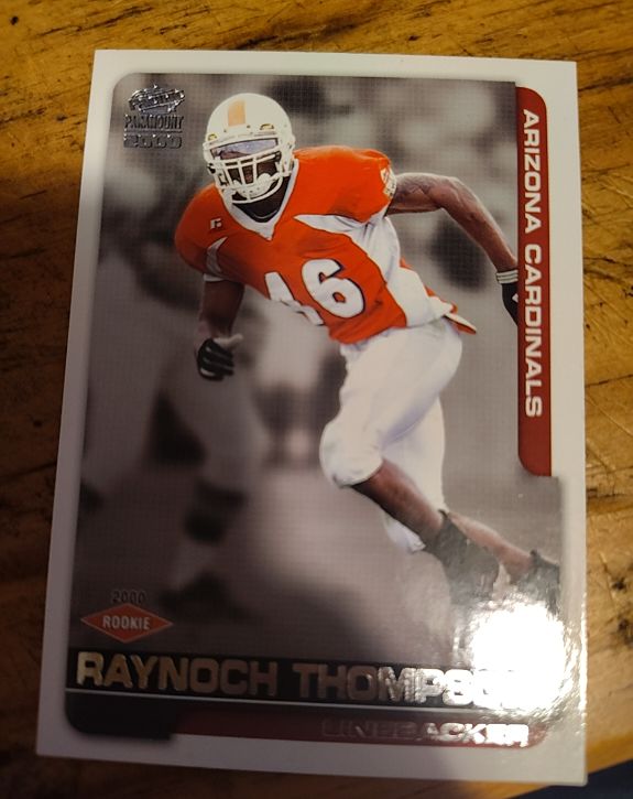 2000 Pacific Paramount #7 Raynoch Thompson — front