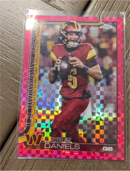2025 Topps Chrome #295 Jayden Daniels — front