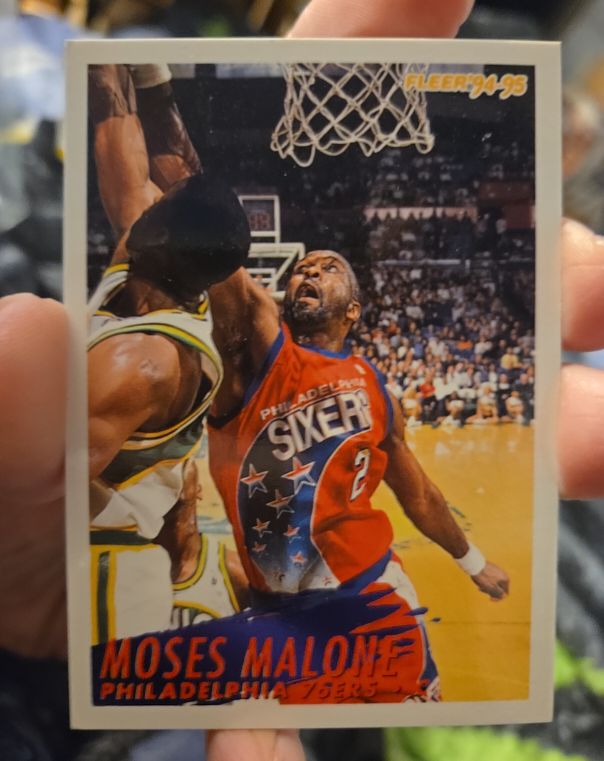 1994-95 Fleer #170 Moses Malone — front