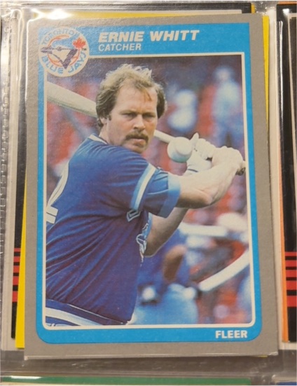 1985 Fleer #119 Ernie Whitt Toronto Blue Jays — front