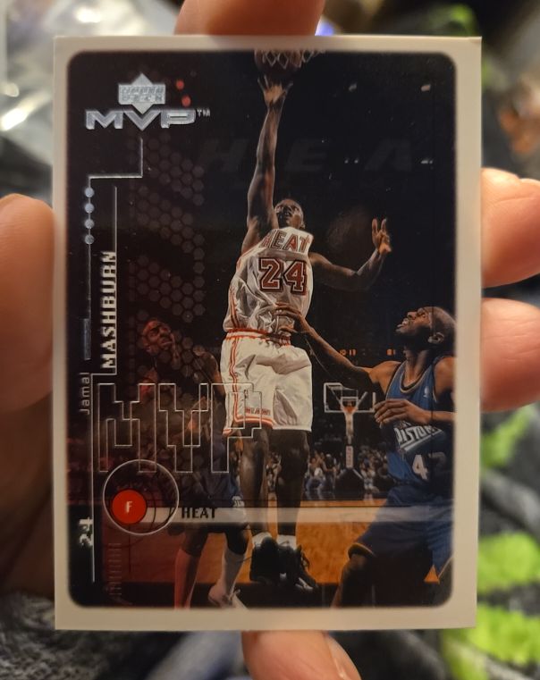 1999-00 Upper Deck MVP #83 Jamal Mashburn — front