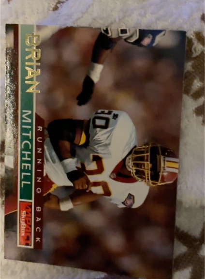 1995 SkyBox Impact #146 Brian Mitchell — front