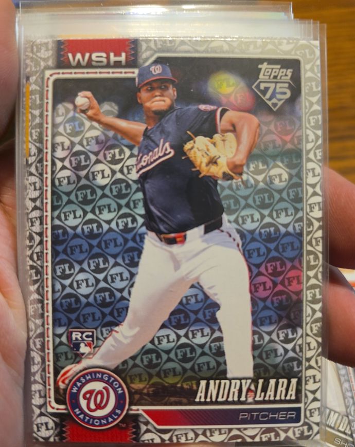 2026 Topps Series 1 #36 Andry Lara — front