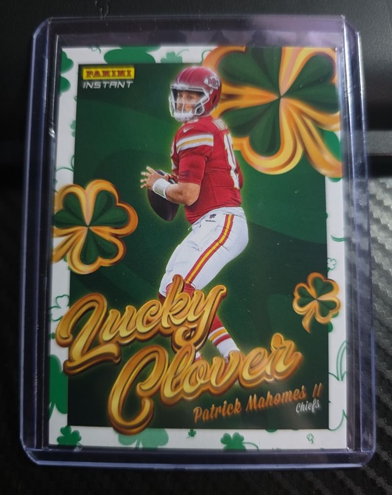 2025 Panini Instant Lucky Clover #1 Patrick Mahomes II — front