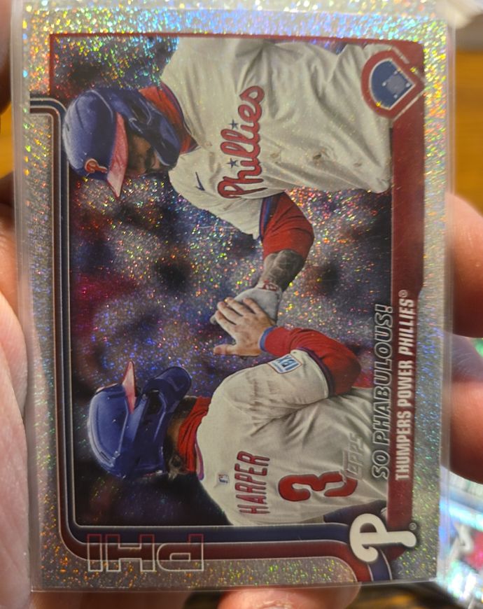 2025 Topps Update #US107 So Phabulous! Veteran Combos Bryce Harper / Nick Castellanos — front