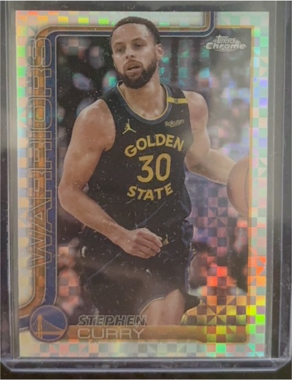 2025-26 Topps Chrome #201 Stephen Curry — front
