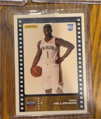 2019-20 Panini Sticker and Card Collection #1 Zion Williamson — front