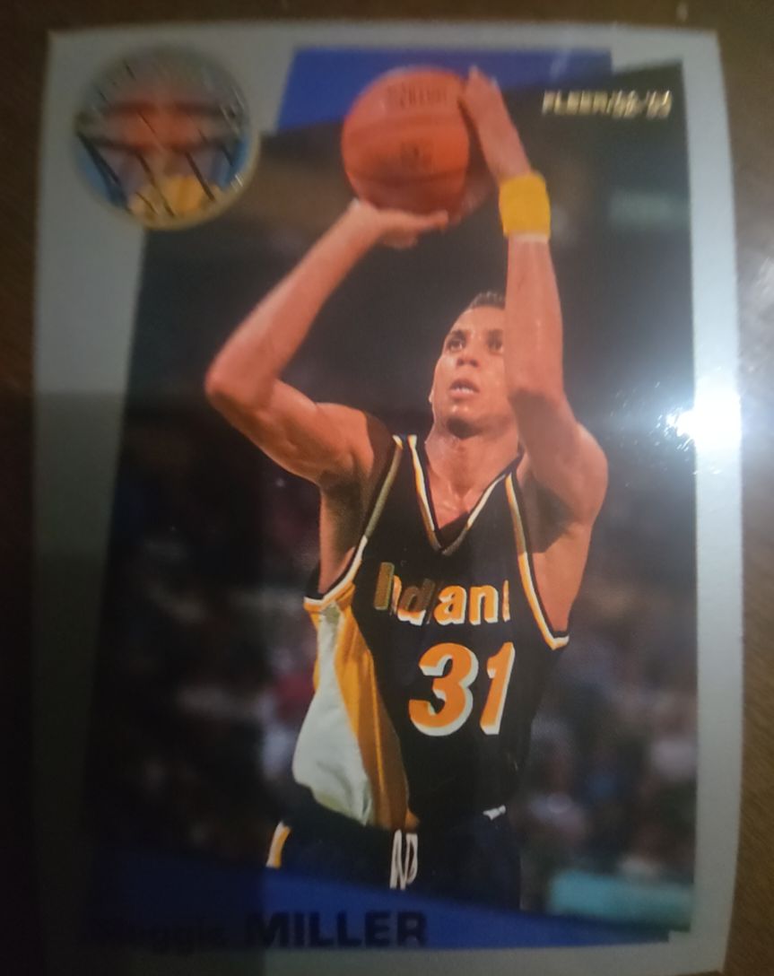 1992-93 Fleer Sharp Shooter #1 Reggie Miller — front