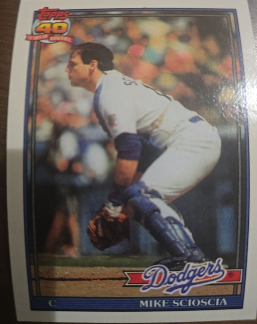 1991 Topps #305 Mike Scioscia — front