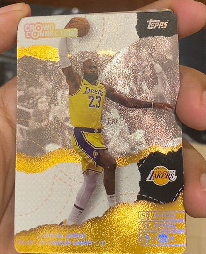 2025-26 Topps Match Attax Crowd Connection #CC-LBJ LeBron James — front