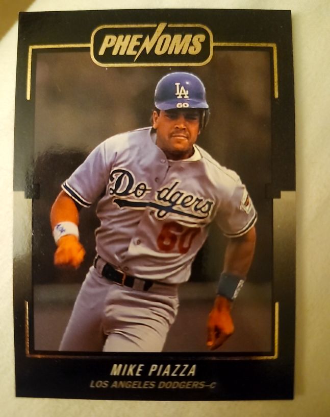 1992 Donruss The Rookies Phenoms #BC-9 Mike Piazza — front