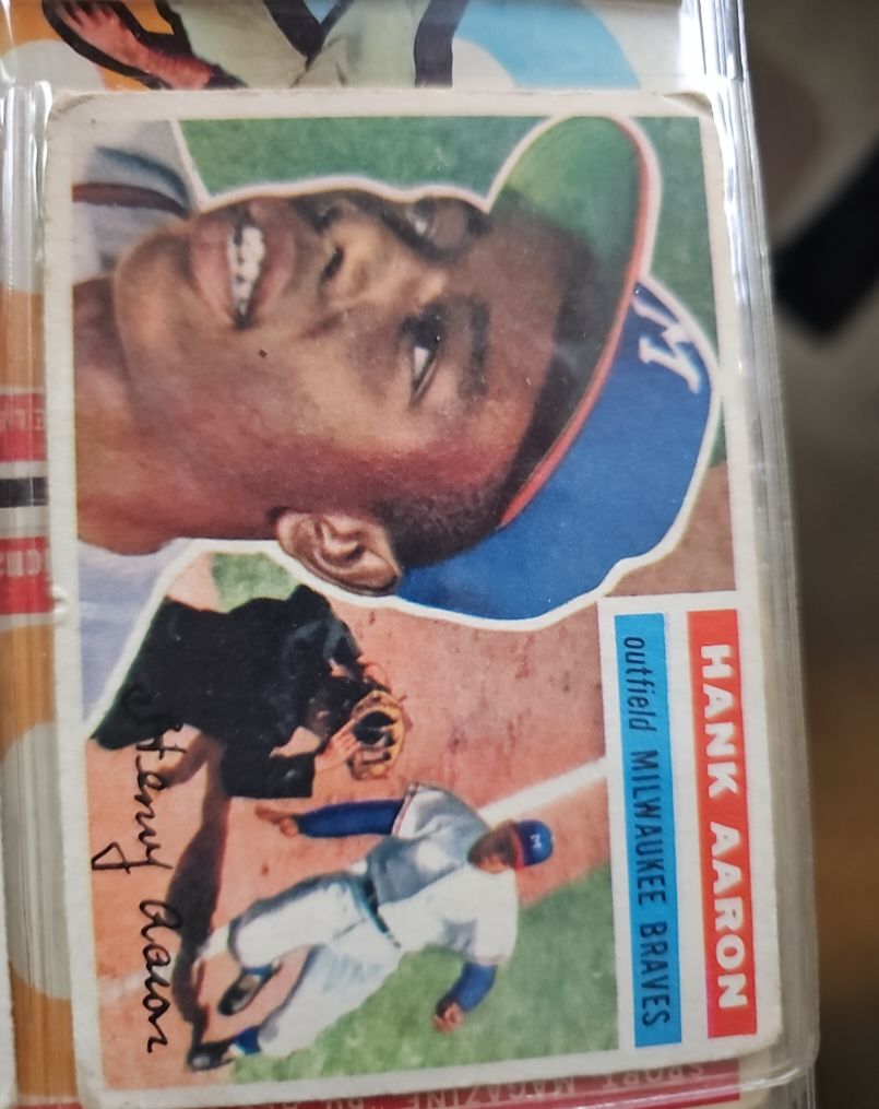 1956 Topps #31 Hank Aaron — front