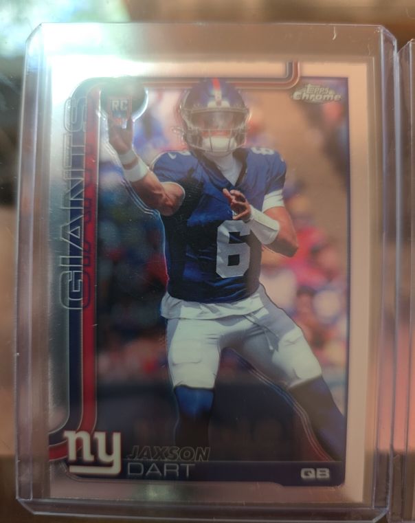 2025 Topps Chrome #306 Jaxson Dart — front
