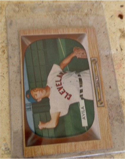 1955 Bowman #19 Bobby Avila Cleveland Indians — front