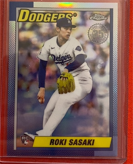 2025 Topps Chrome Update #90CU-18 Roki Sasaki 1990 35th Anniversary RC Dodgers — front