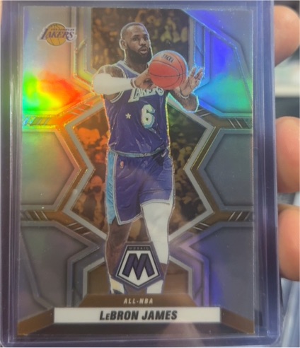 2021-22 Panini Mosaic #286 LeBron James — front