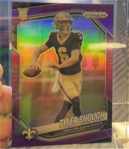 2025 Panini Prizm #327 Tyler Shough — front