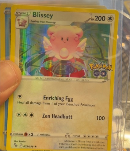 2022 Pokémon TCG Pokémon GO #052 Blissey — front