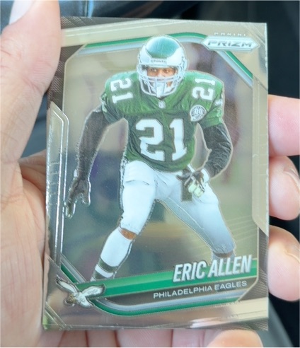 2025 Panini Prizm #17 Eric Allen — front