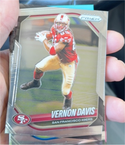 2025 Panini Prizm #39 Vernon Davis — front