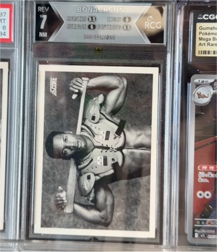 1990 Score #697 Bo Jackson — front