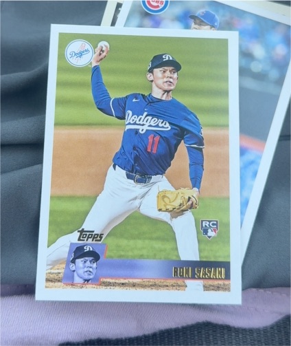 2025 Topps Archives #200 Roki Sasaki — front