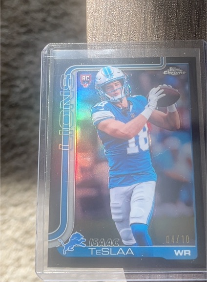 2025 Topps Chrome #320 Isaac TeSlaa — front