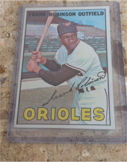 1967 Topps #100 Frank Robinson — front