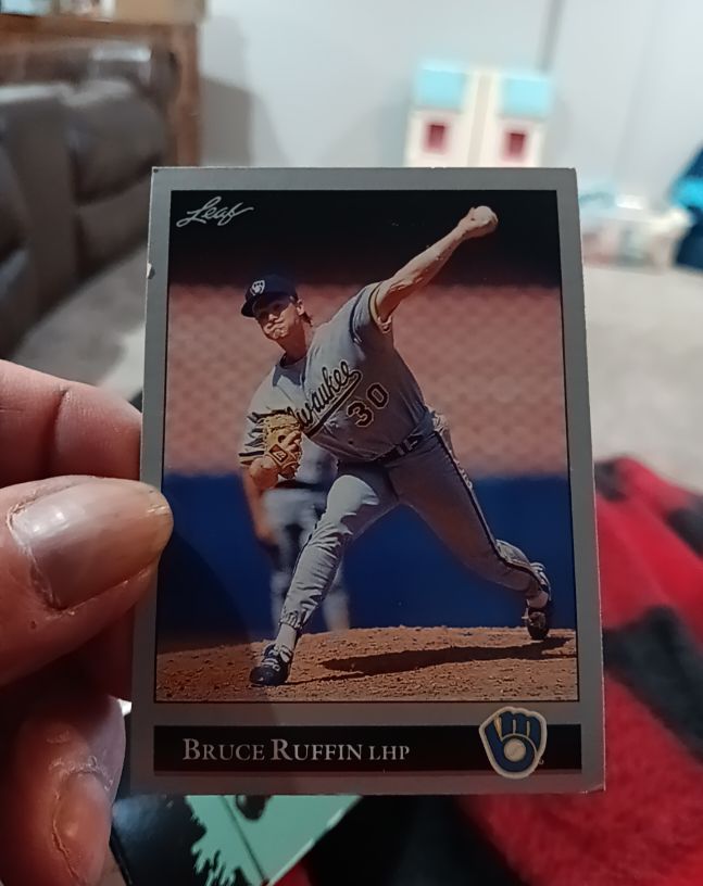 1992 Leaf #414 Bruce Ruffin Milwaukee Brewers — front