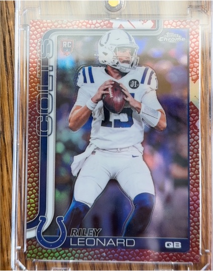 2025 Topps Chrome #318 Riley Leonard — front