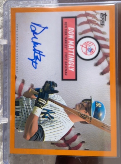 2025 Topps Series 1 1990 Don Mattingly Autographs #90AU-DM — front