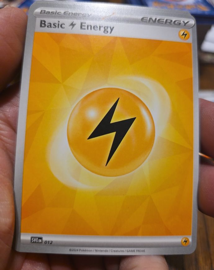 2024 Pokémon #012 Basic Lightning Energy — front