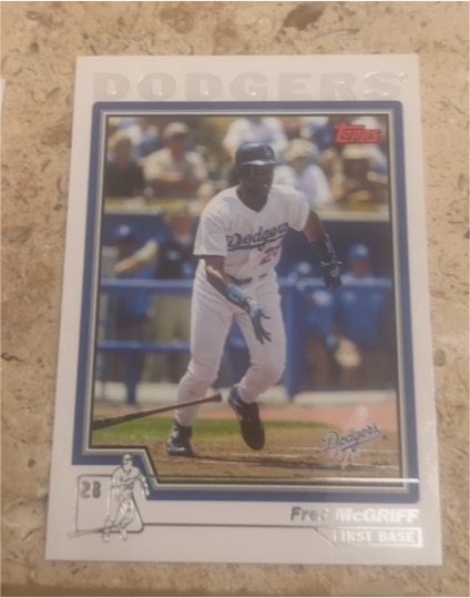 2004 Topps #28 Fred McGriff — front