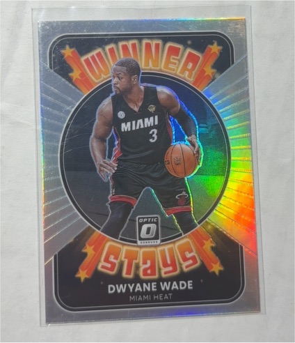 2021-22 Donruss Optic #10 Dwyane Wade Winner Stays — front