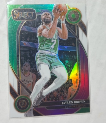 2023-24 Panini Select #179 Jaylen Brown Premier Level Green White Purple Prizm Boston Celtics — front