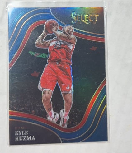 2021-22 Panini Select #287 Kyle Kuzma — front