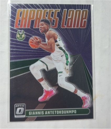 2023-24 Donruss Optic Express Lane #23 Giannis Antetokounmpo — front
