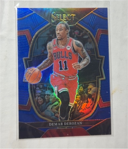 2022-23 Panini Select #5 DeMar DeRozan — front