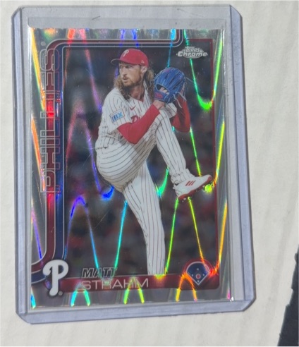 2025 Topps Chrome #178 Matt Strahm RayWave Refractor — front