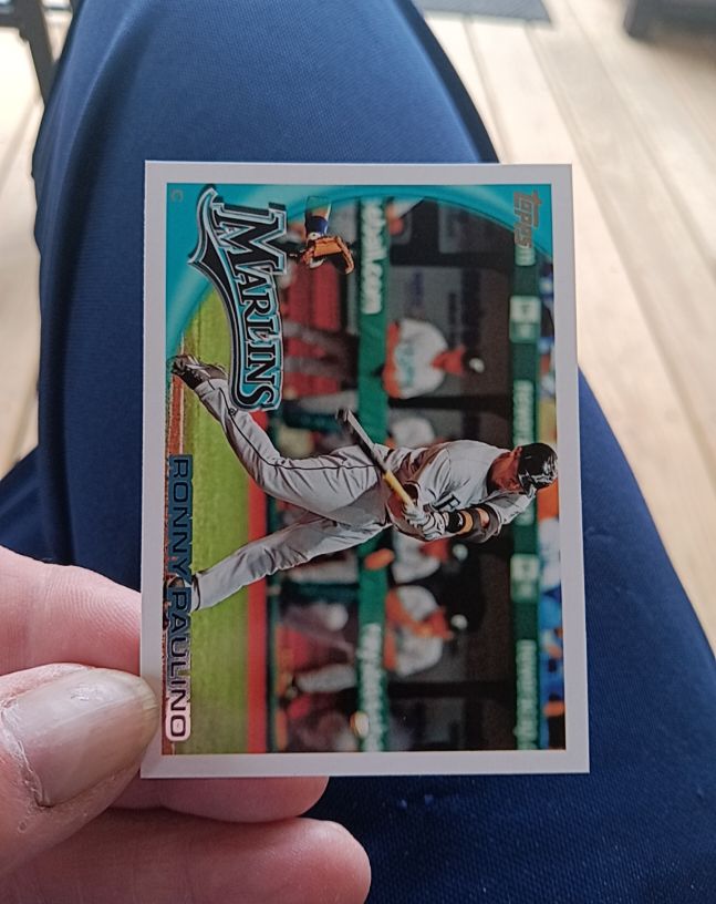 2010 Topps #558 Ronny Paulino — front