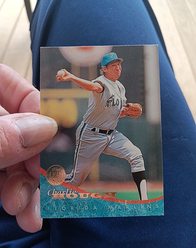 1994 Leaf #188 Charlie Hough Florida Marlins — front
